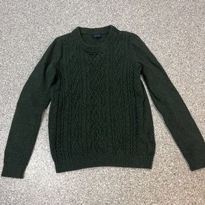 Knit sweater